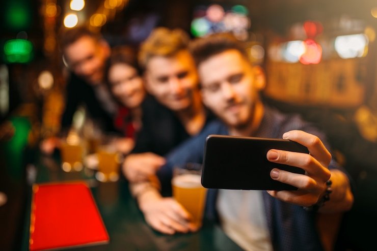 Privasi akun dalam ulasan pengguna